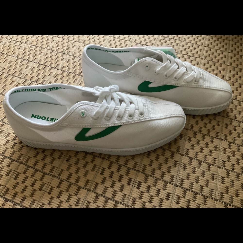 Tretorn canvas sneakers new